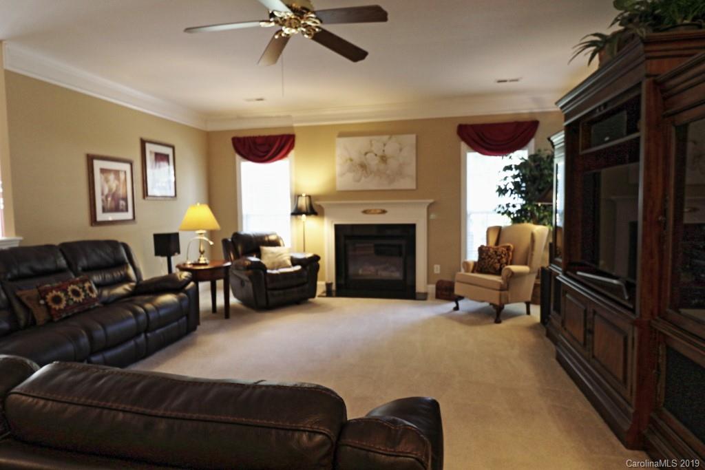 2428 Blueberry Ridge Road Matthews, NC 28105 - Photo 5 of 29