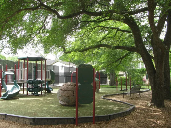 $3,100 | 4008 Tennyson Street, West University Place, TX 77005