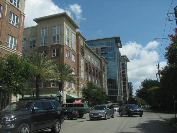 $3,100 | 4008 Tennyson Street, West University Place, TX 77005