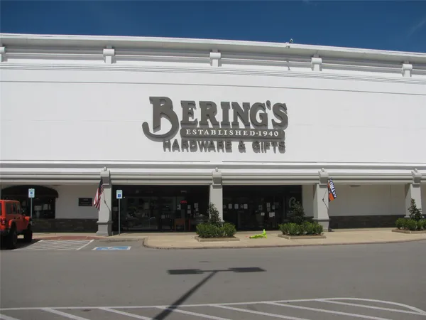 $3,100 | 4008 Tennyson Street, West University Place, TX 77005