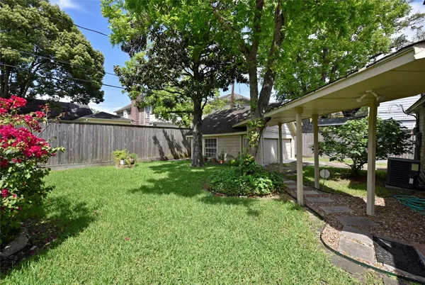 $3,100 | 4008 Tennyson Street, West University Place, TX 77005