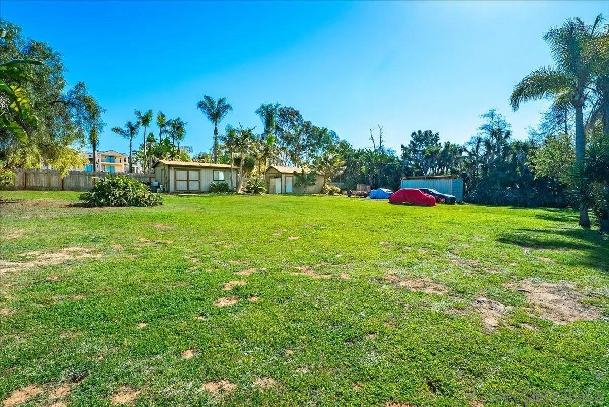 1386 Lake Drive Encinitas, CA 92024 - Photo 38 of 60 a view of a field of grass and trees