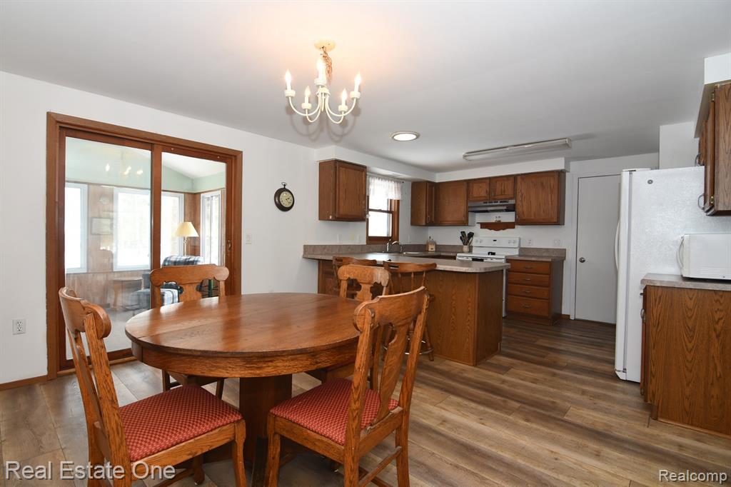 4288 Ash Road Lincoln, MI 48742 - Photo 10 of 28