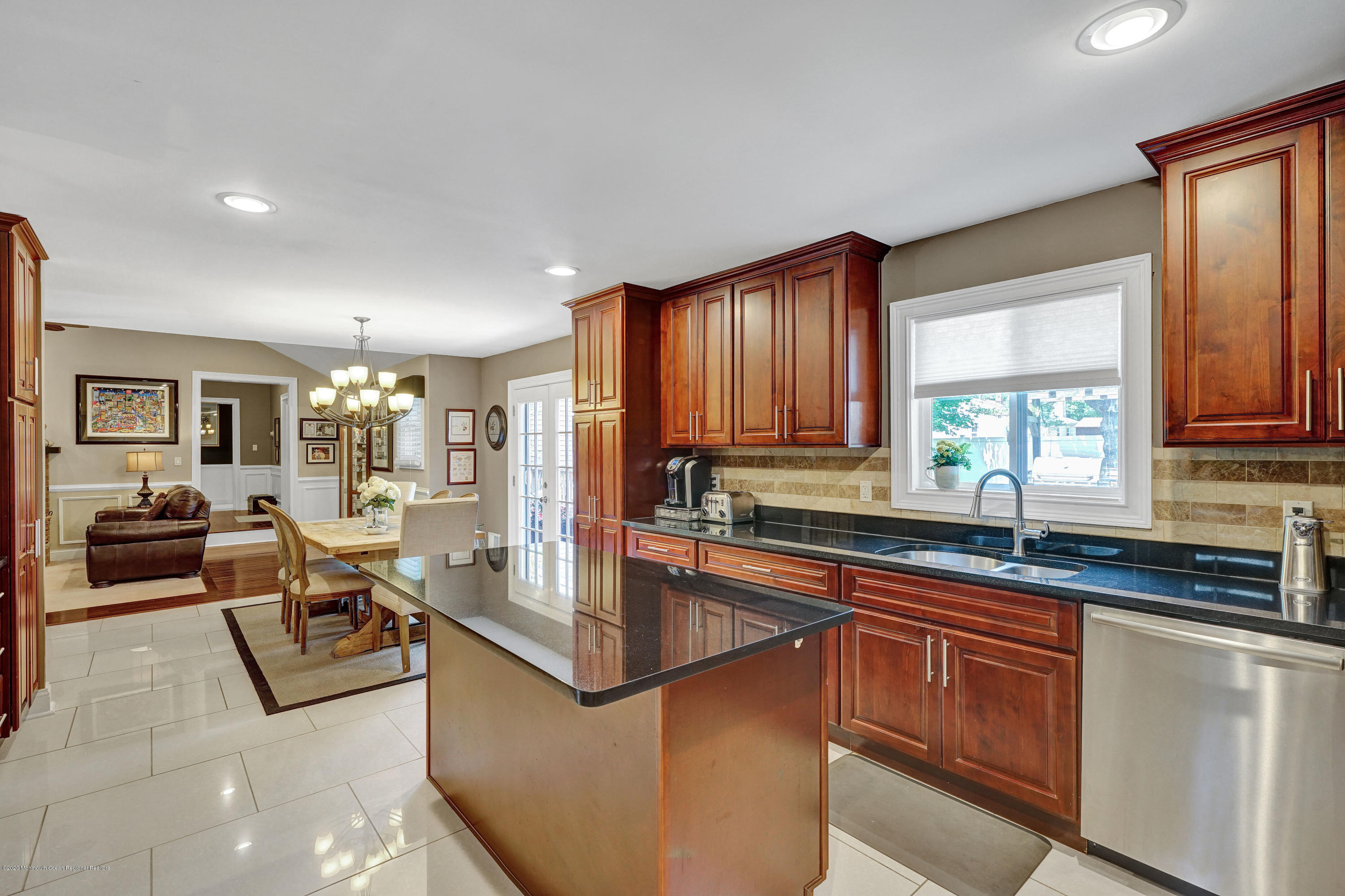 5 Manor Road Colts Neck, NJ 07722 - Photo 9 of 39 024dsc07621
