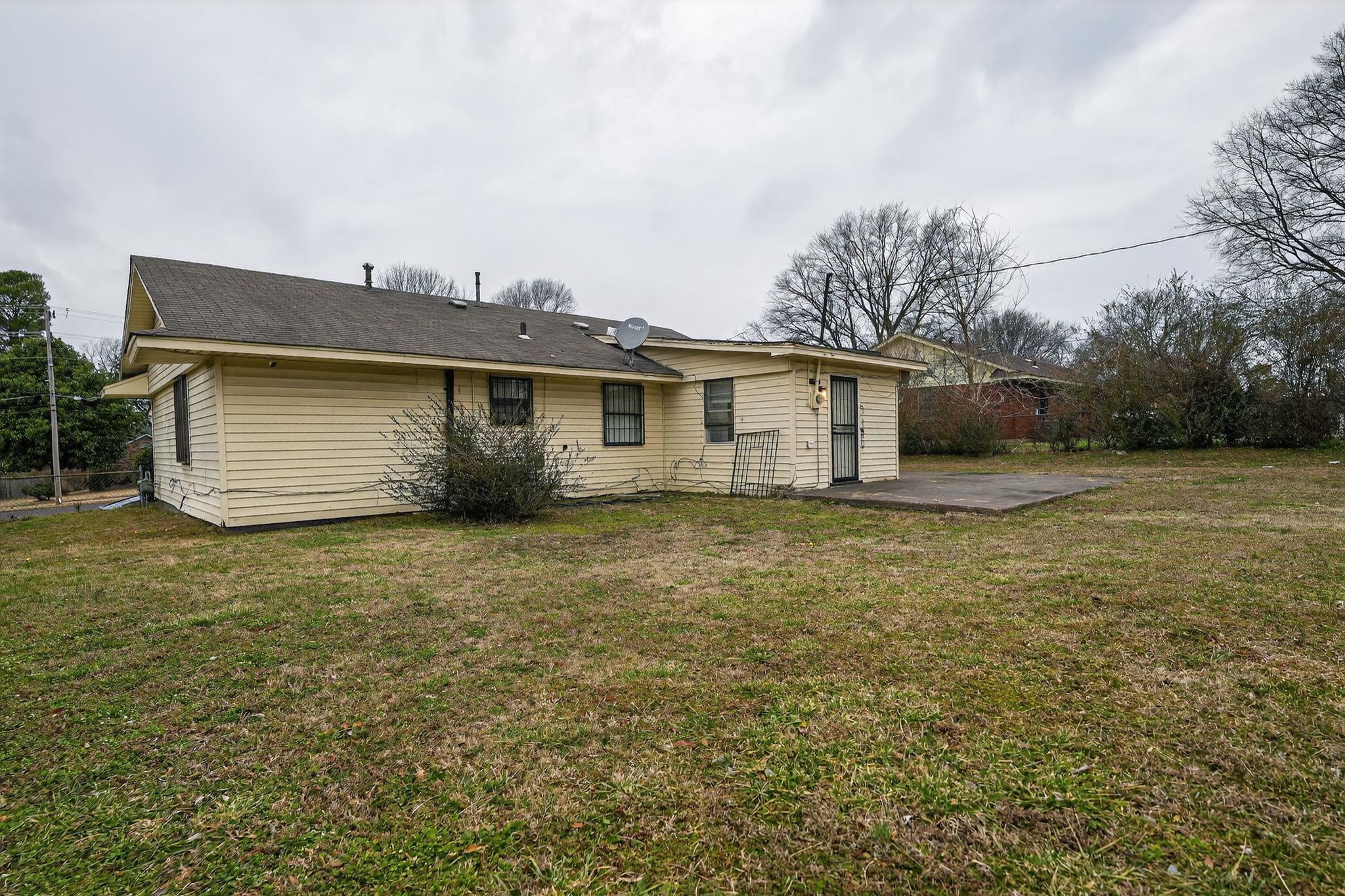 4566 Weaver Road Memphis, TN 38109 - Photo 26 of 32
