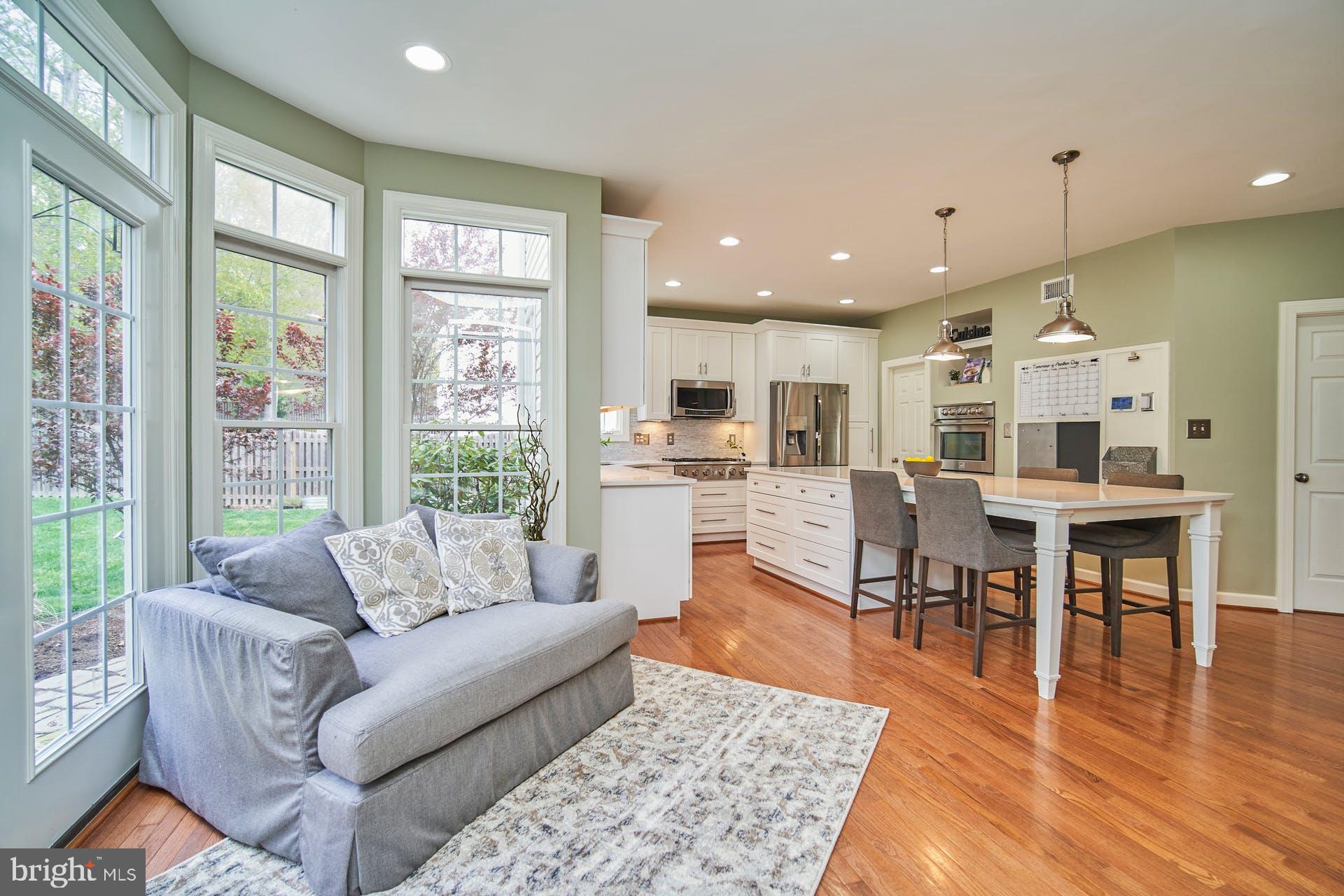 7436 Spring Summit Road Springfield, VA 22150 - Photo 14 of 46