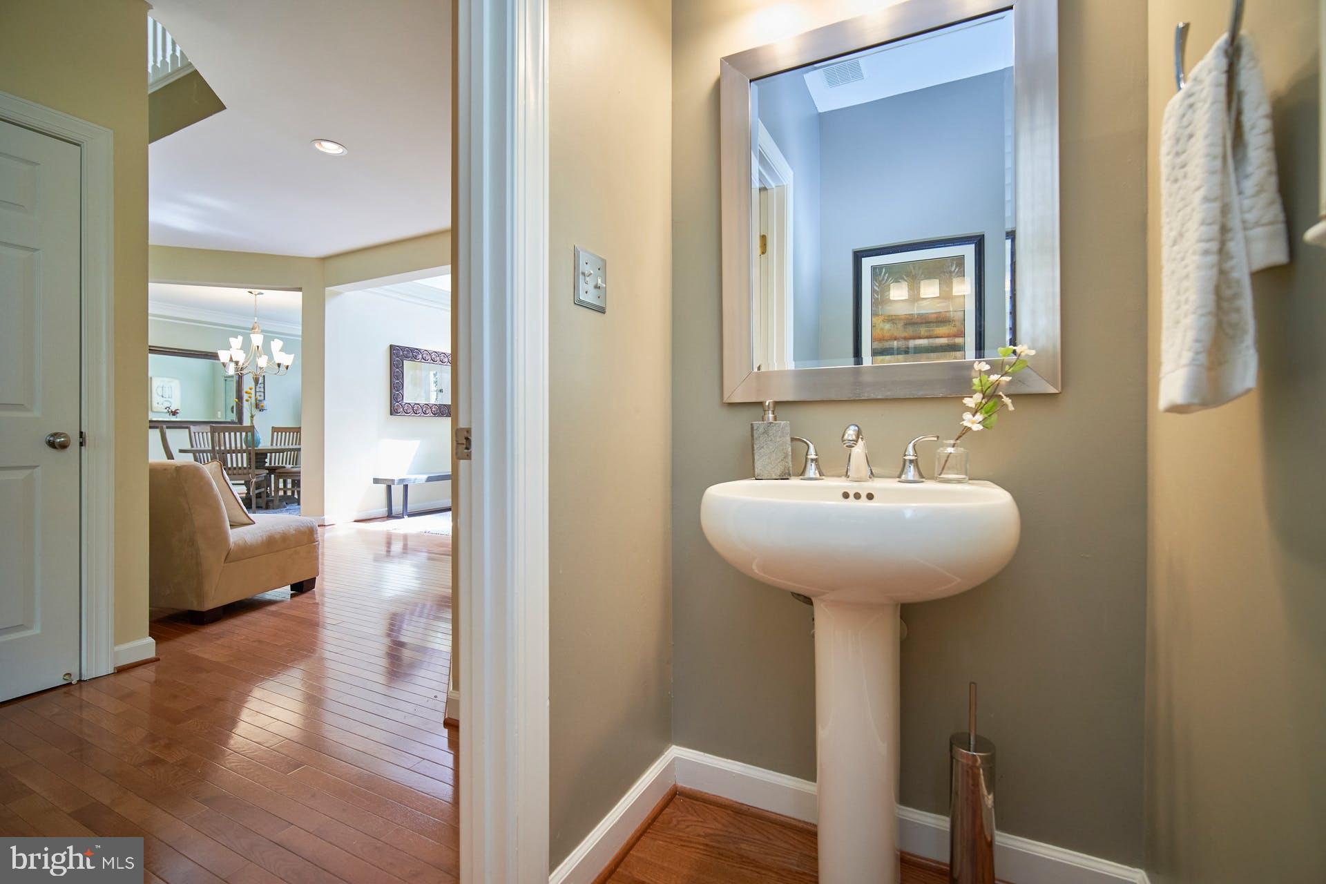 7436 Spring Summit Road Springfield, VA 22150 - Photo 19 of 46