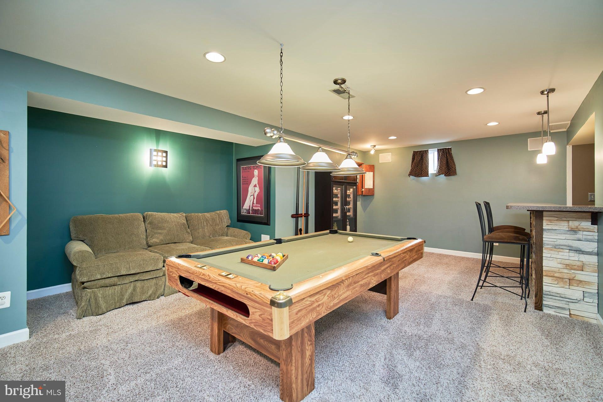 7436 Spring Summit Road Springfield, VA 22150 - Photo 35 of 46 Foosball and Billards