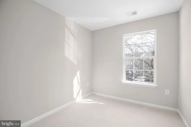 $499,000 | 10260 Magnolia Grove Drive, Manassas, VA 20110