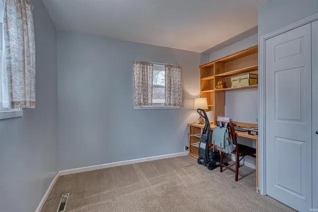 $164,900 | 213 West Berkeley Avenue, Evansville, IN 47710