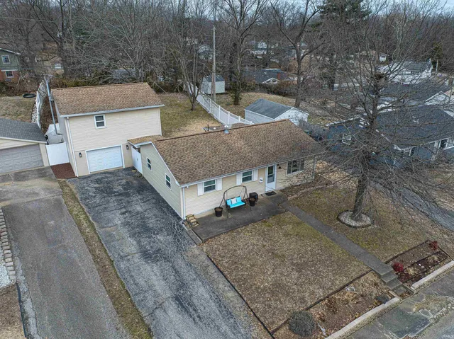 $164,900 | 213 West Berkeley Avenue, Evansville, IN 47710