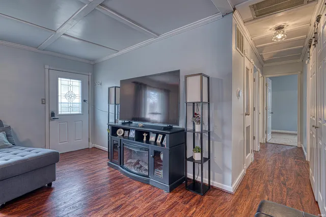 $164,900 | 213 West Berkeley Avenue, Evansville, IN 47710