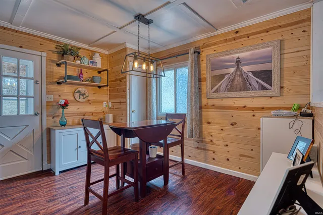 $164,900 | 213 West Berkeley Avenue, Evansville, IN 47710