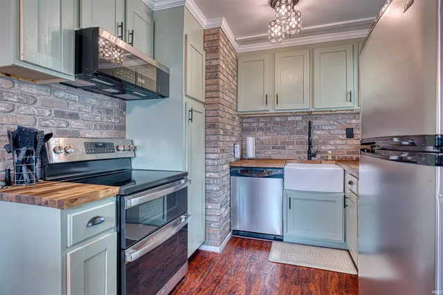 $164,900 | 213 West Berkeley Avenue, Evansville, IN 47710