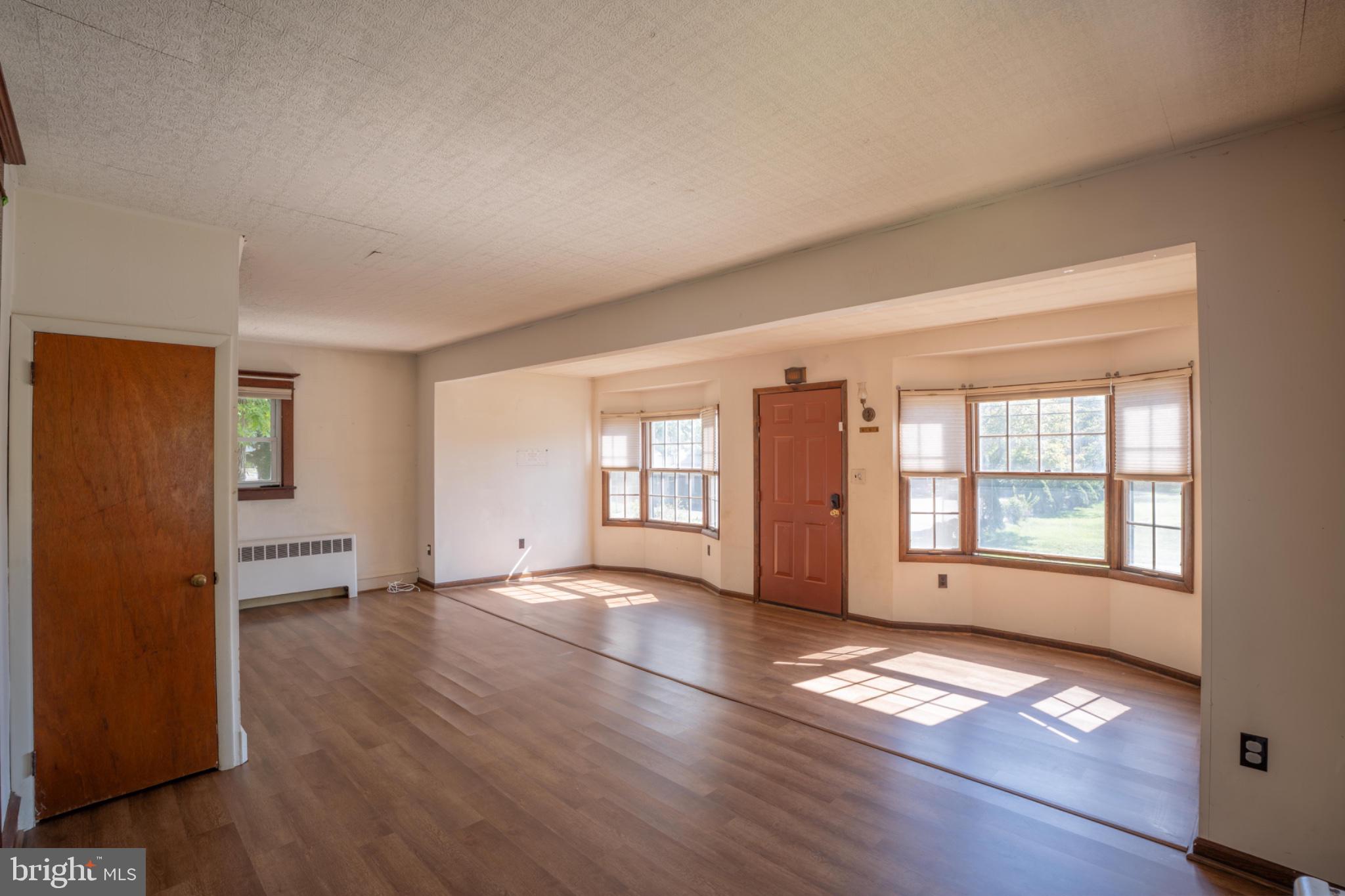 213 Berlin Road North Lindenwold, NJ 08021 - Photo 7 of 30 Gallery Image 7