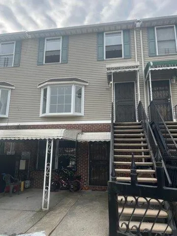 $815,000 | 596 Beech Terrace | Mott Haven