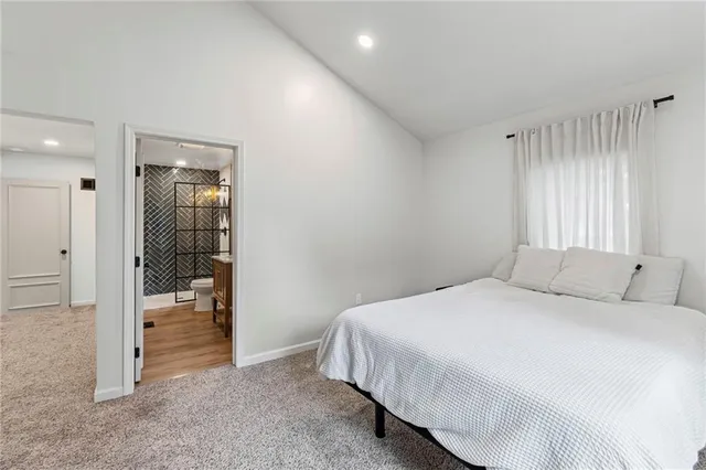 $385,000 | 6620 West 56th Street, Mission, KS 66202