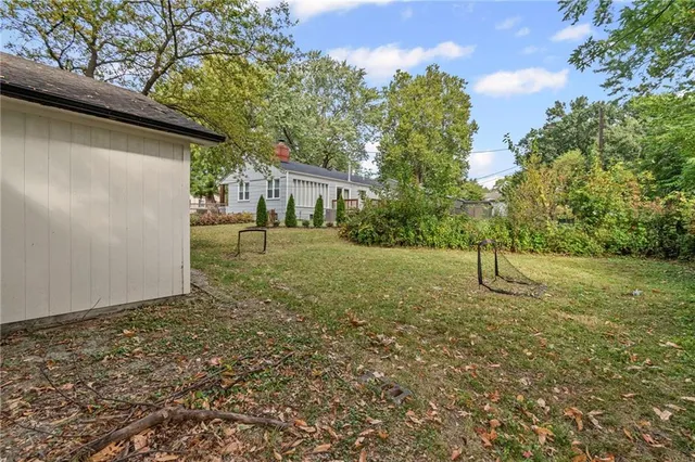 $385,000 | 6620 West 56th Street, Mission, KS 66202