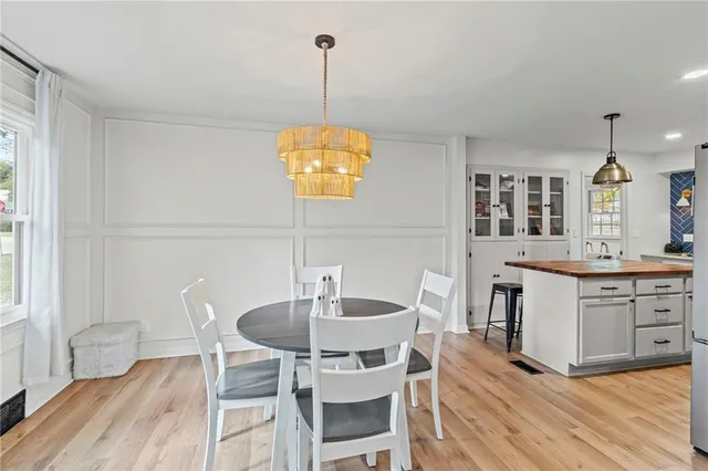 $385,000 | 6620 West 56th Street, Mission, KS 66202