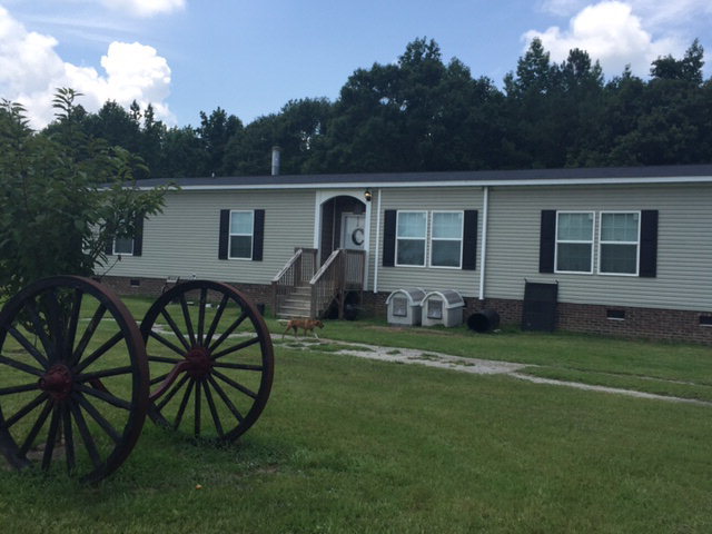 6017 Old Wire Road Maxton, NC 28364 - Photo 1 of 26 Primary Photo
