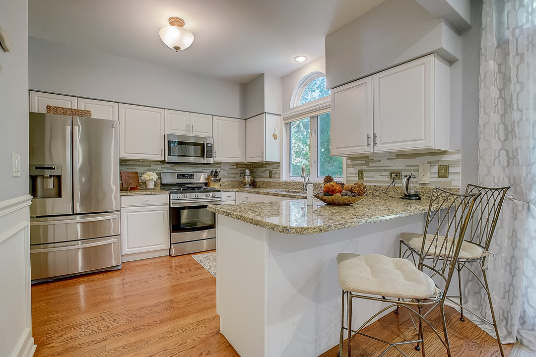 34259 Homestead Road Gurnee, IL 60031 - Photo 7 of 23