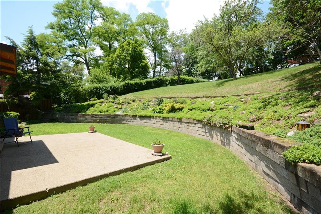 6651 Landview Road Pittsburgh, PA 15217 - Photo 18 of 19 Patio with tiered yard.