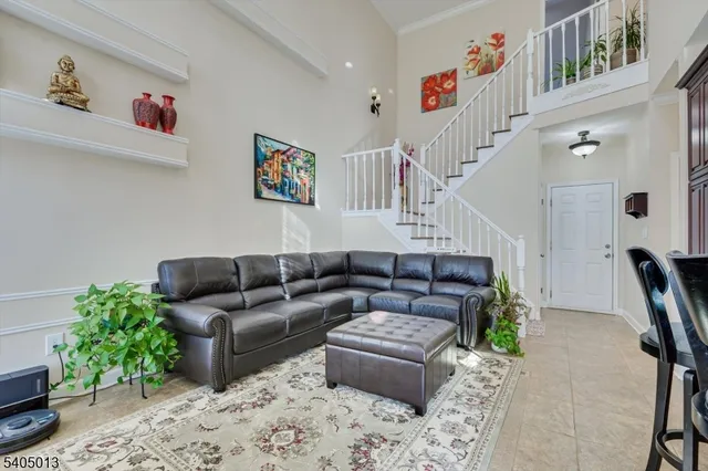 $799,000 | 9 Magellan Way, Franklin Park, NJ 08823