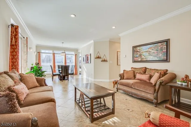 $799,000 | 9 Magellan Way, Franklin Park, NJ 08823