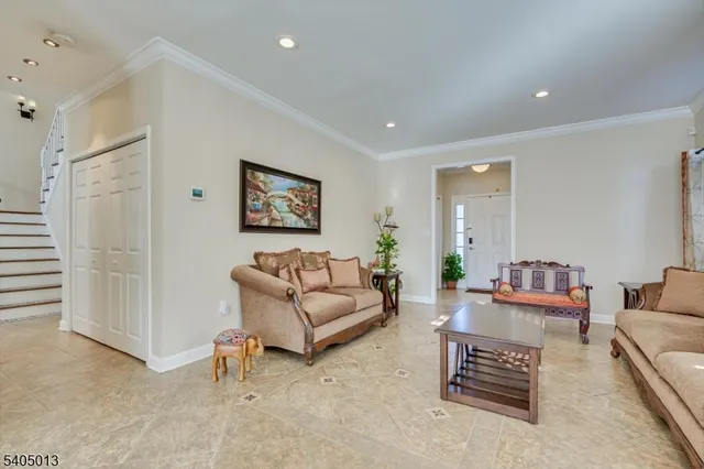 $799,000 | 9 Magellan Way, Franklin Park, NJ 08823