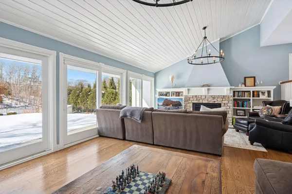 $13,995 | 5 Cooper Avenue, Edina, MN 55436