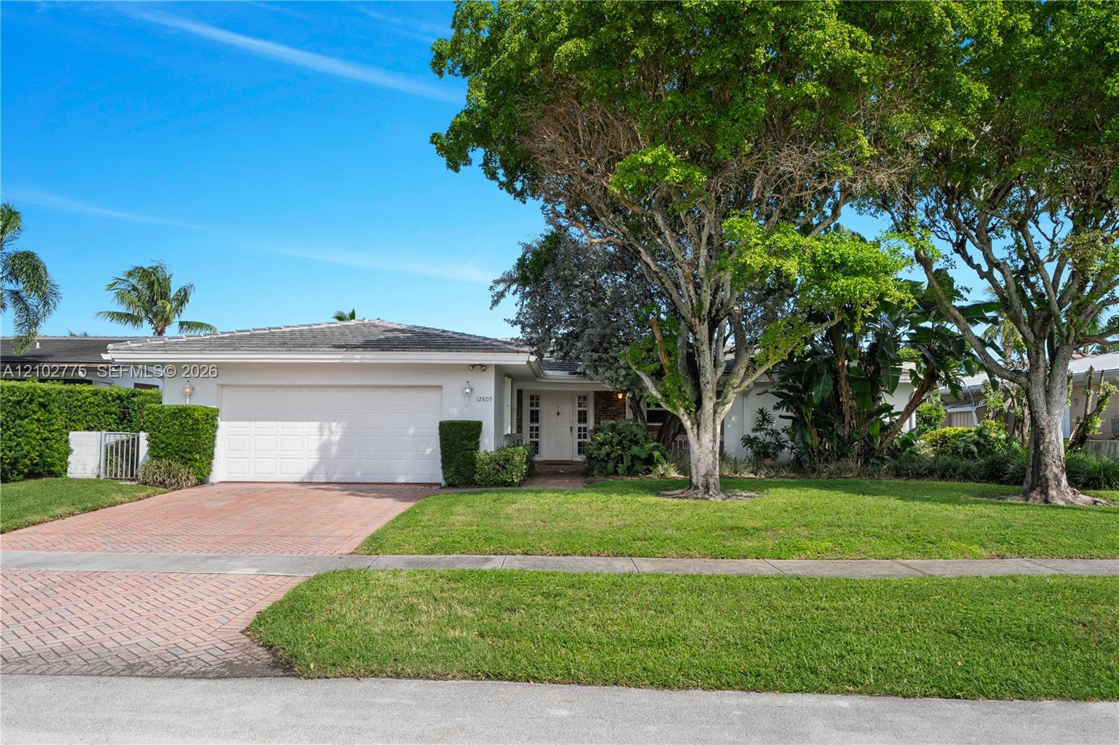 12805 Maple Road North Miami, FL 33181 - Photo 4 of 46 Gallery Image 4