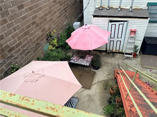 $1,100 | 1380 Magazine Street, Unit 2A, New Orleans, LA 70130