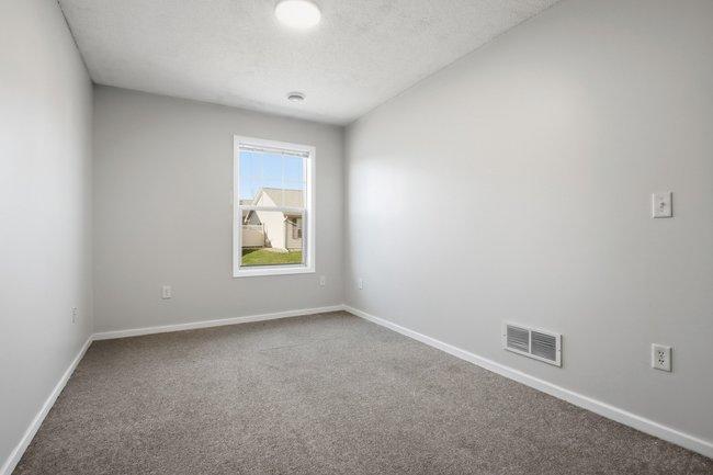 300 Cedar Street, Unit 15 Baldwin, WI 54002 - Photo 15 of 18