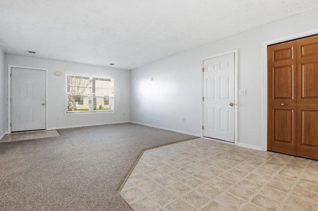 300 Cedar Street, Unit 15 Baldwin, WI 54002 - Photo 5 of 18
