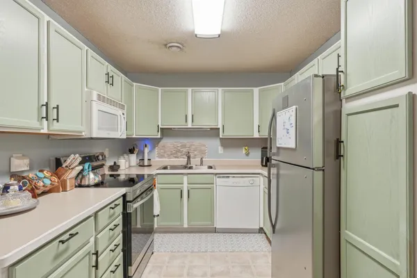 $210,000 | 300 Cedar Street, Unit 15, Baldwin, WI 54002