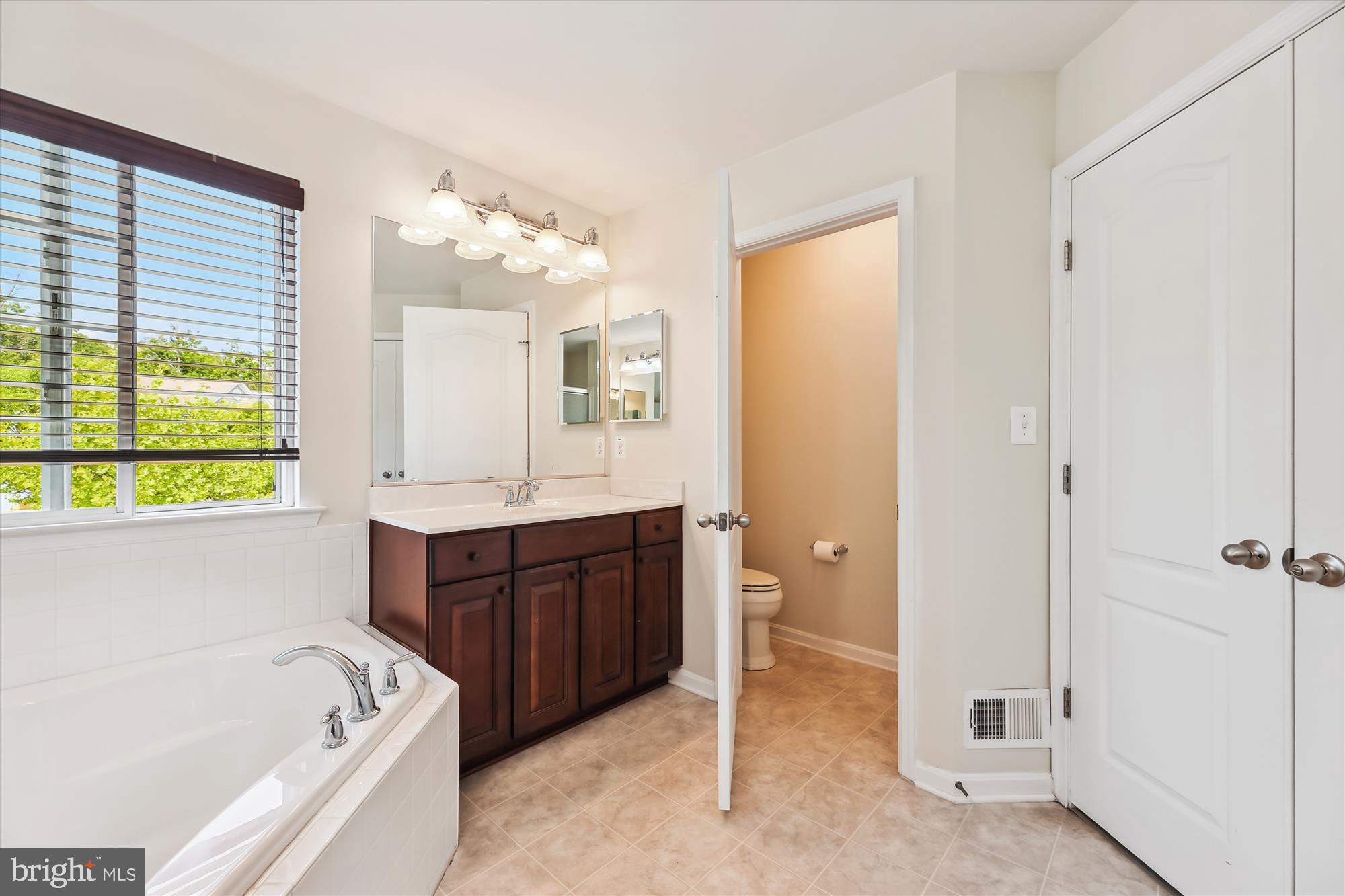 3301 Wendells Lane Accokeek, MD 20607 - Photo 38 of 56 Primary Bath