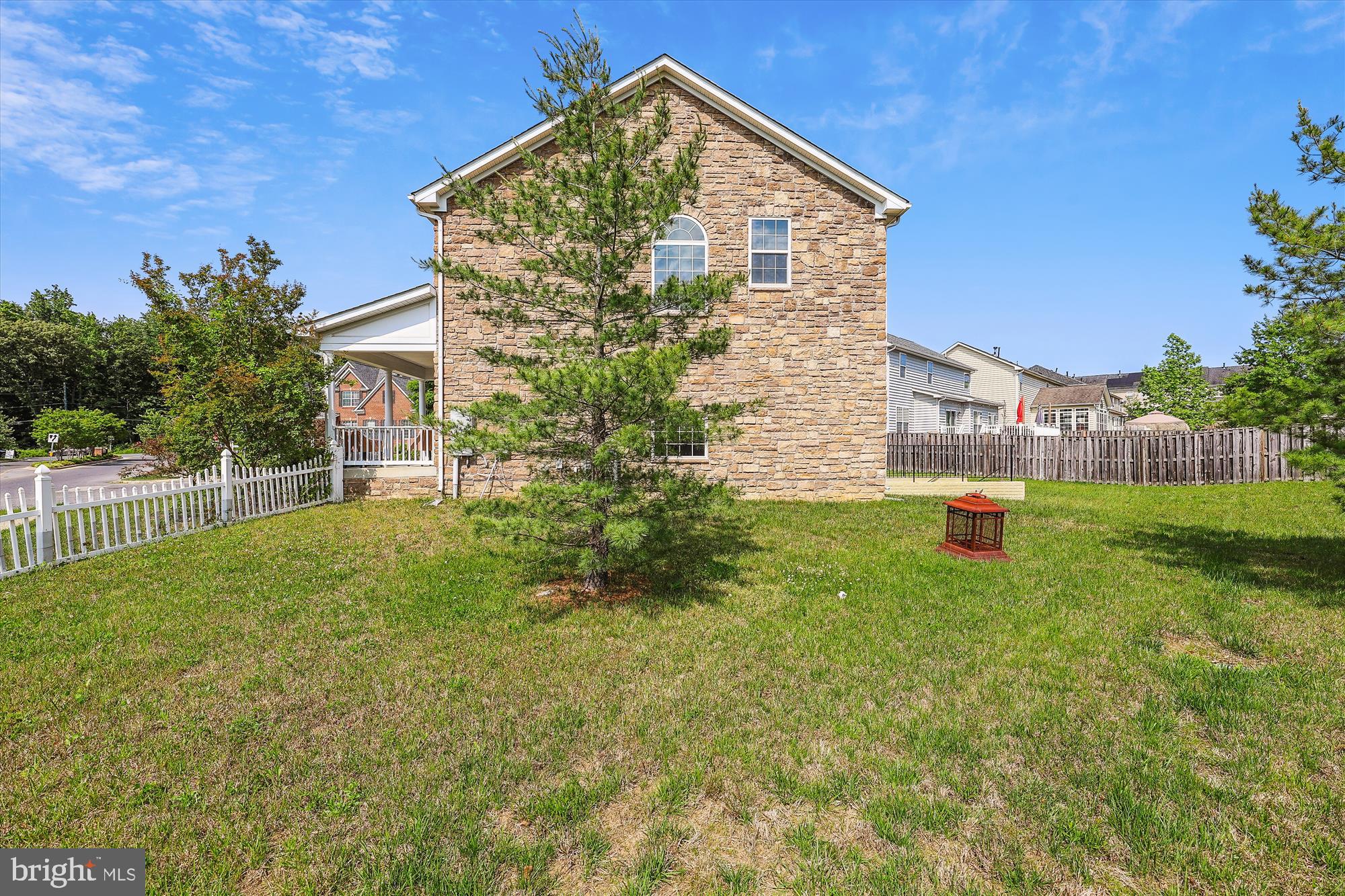 3301 Wendells Lane Accokeek, MD 20607 - Photo 9 of 56 Side Yard