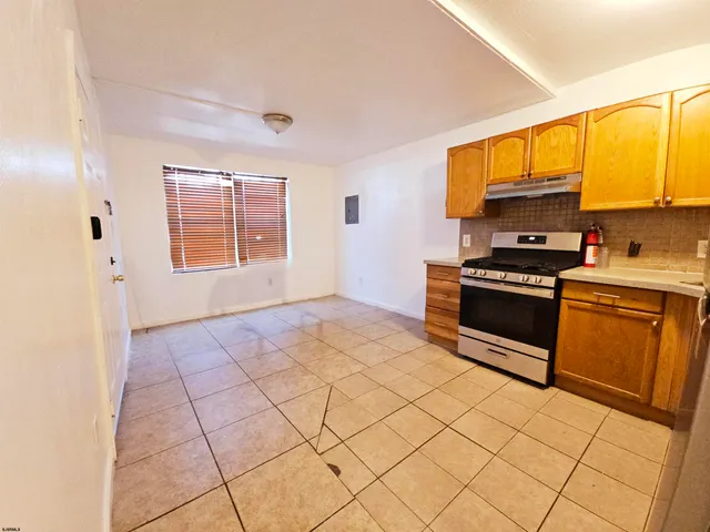 $1,775 | 522 North Indiana Avenue, Unit 1, Atlantic City, NJ 08401