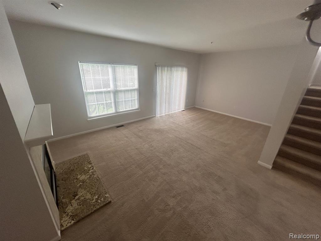 674 Cherry Orchard Road Canton, MI 48188 - Photo 14 of 38