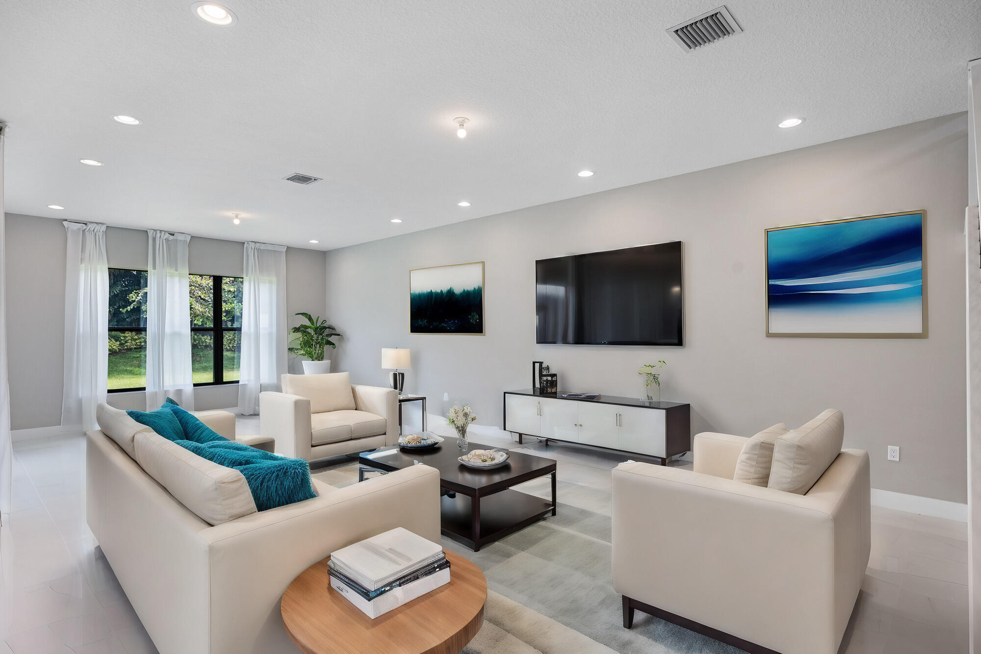 8618 Swinley Frst Way Boca Raton, FL 33434 - Photo 4 of 80 Virtual Staging - 8618-Swinley-Forest-Wa