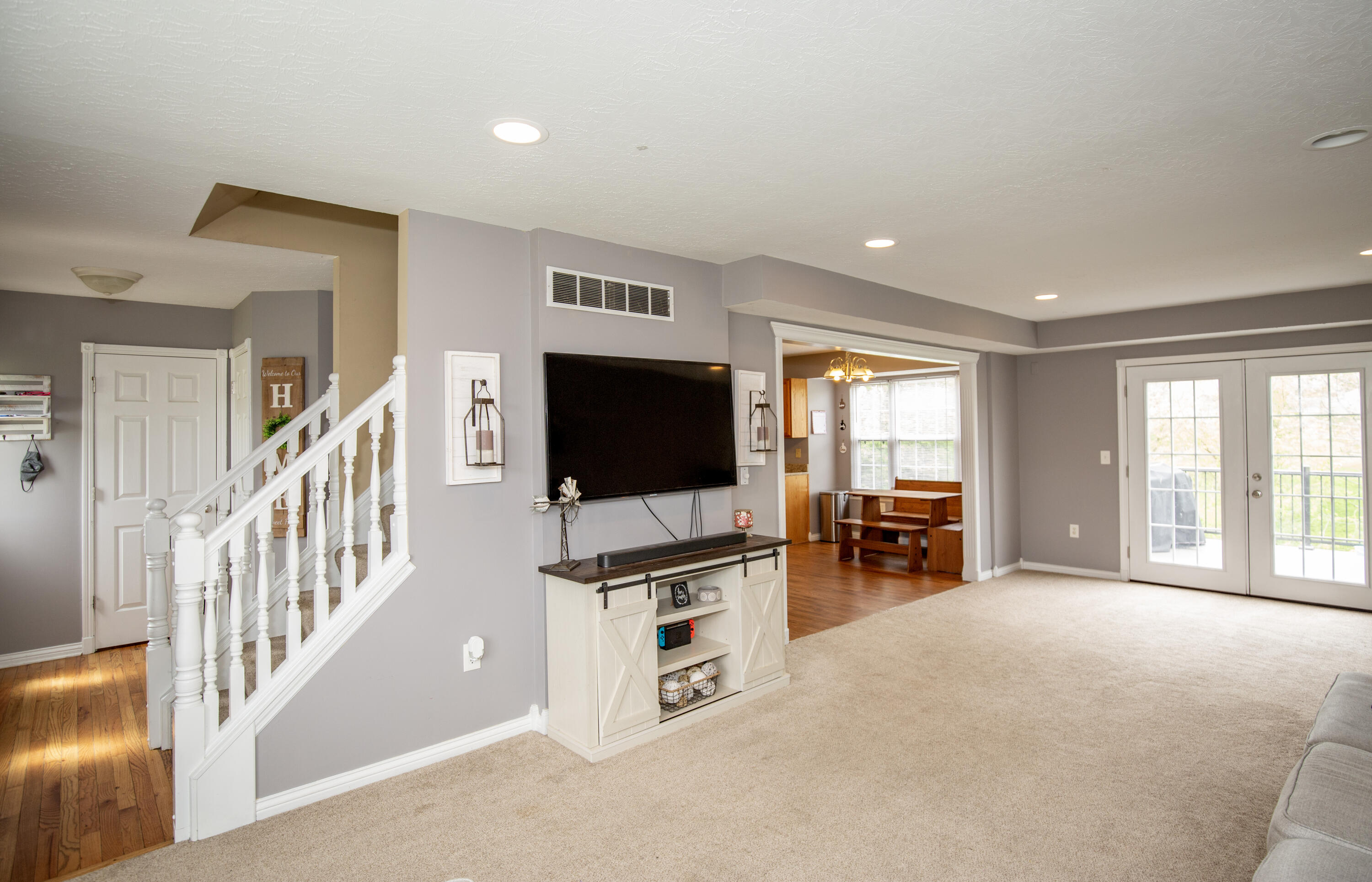 10308 Fredricksburg Road Independence, KY 41051 - Photo 3 of 26 Gallery Image 3