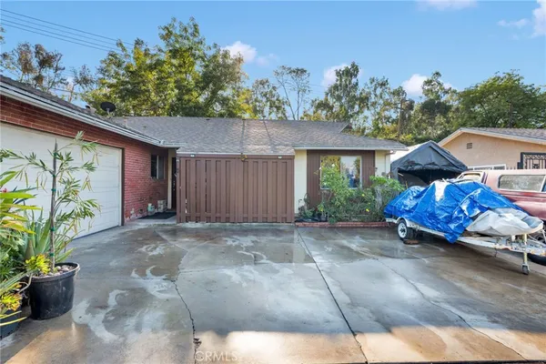 $744,999 | 401 Dixford Lane, La Puente, CA 91744