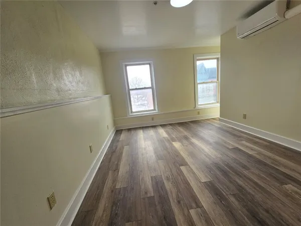 $1,500 | 27 East Main Street, Unit 311, Waterloo, NY 13165