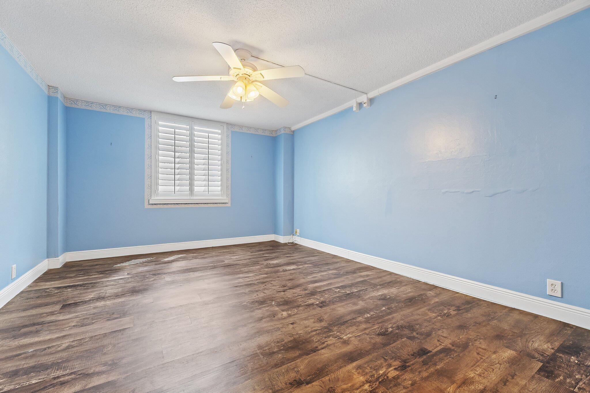 375 South Beach Road, Unit 201 Tequesta, FL 33469 - Photo 11 of 35 Primary Bedroom