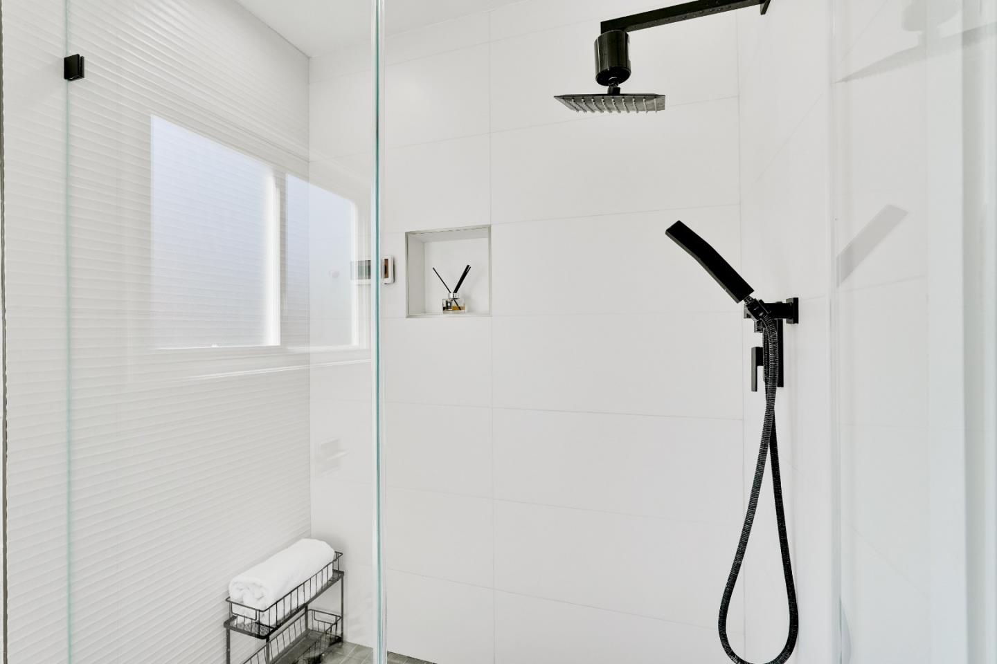 1755 Ravizza Avenue Santa Clara, CA 95051 - Photo 23 of 36 a bathroom with a shower