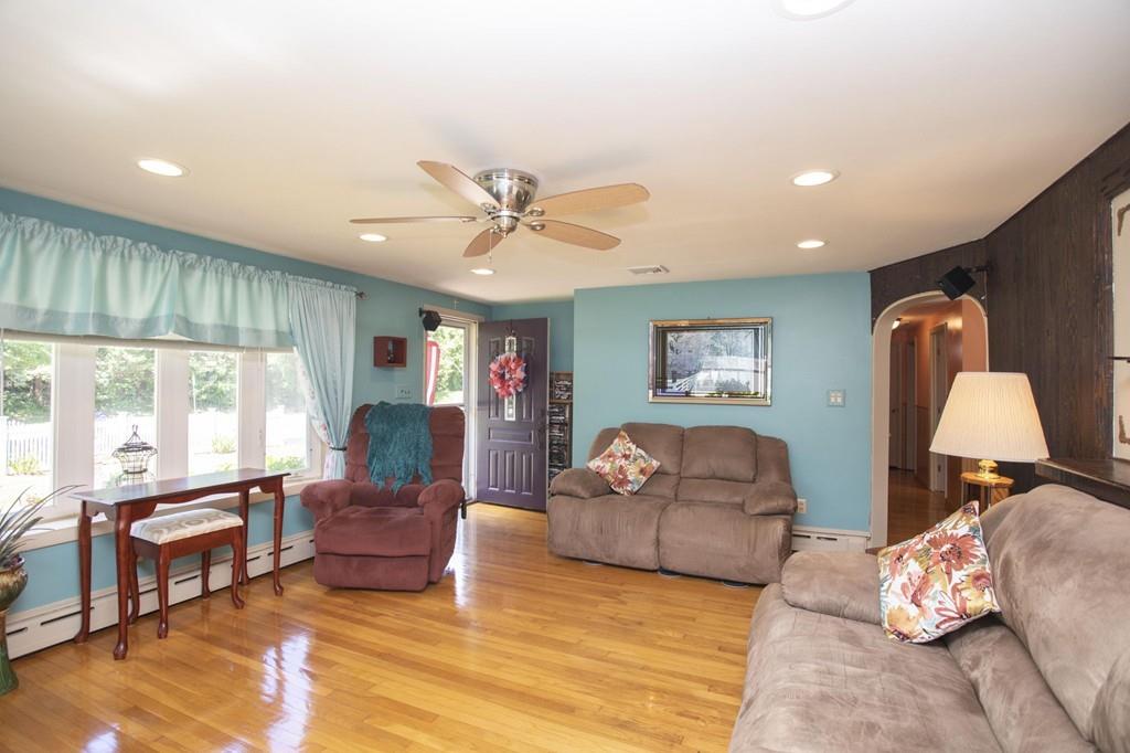241 Alden Road Fairhaven, MA 02719 - Photo 16 of 41