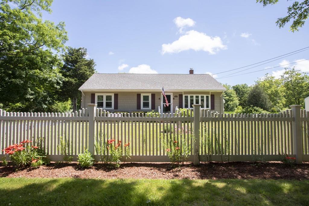 241 Alden Road Fairhaven, MA 02719 - Photo 2 of 41
