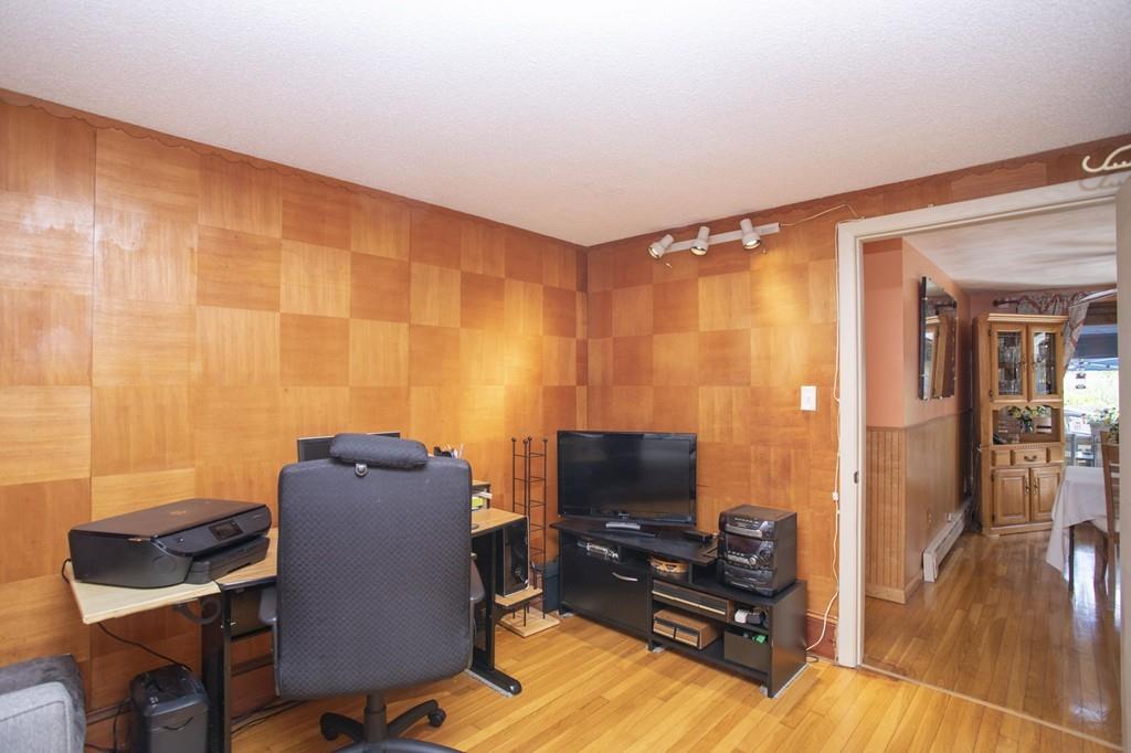 241 Alden Road Fairhaven, MA 02719 - Photo 21 of 41
