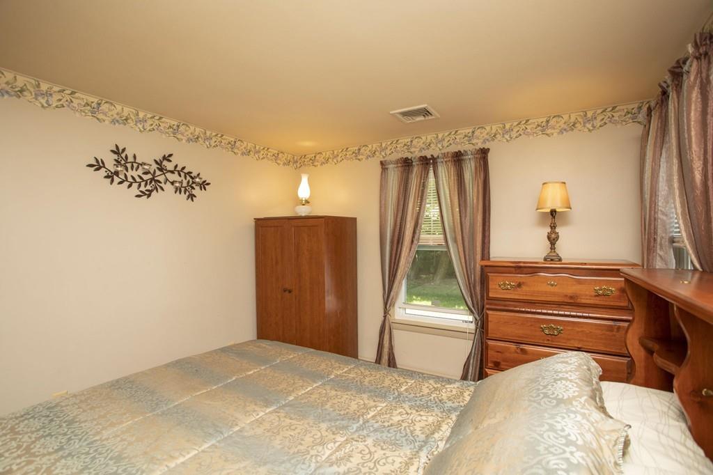 241 Alden Road Fairhaven, MA 02719 - Photo 25 of 41