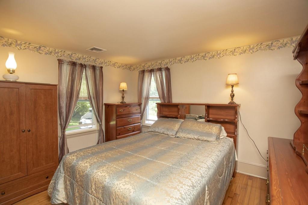 241 Alden Road Fairhaven, MA 02719 - Photo 26 of 41